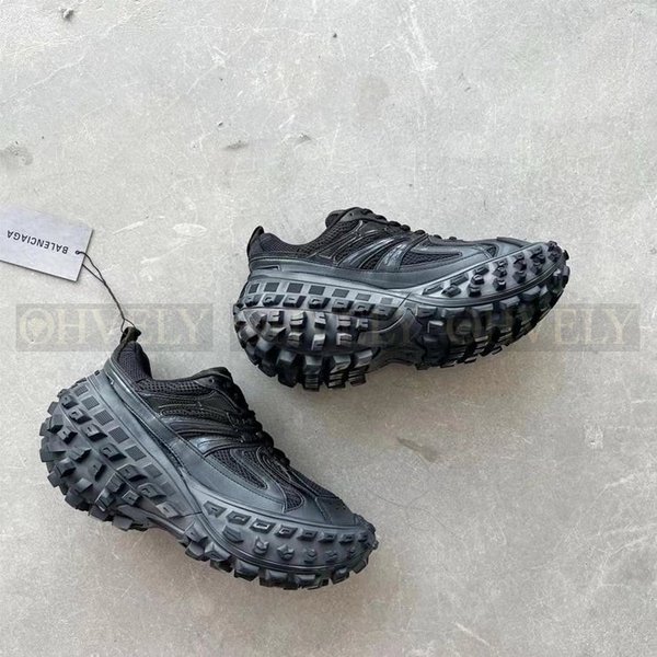 발렌시아가 바운서 블랙 스니커즈