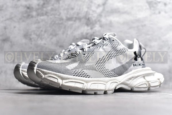 발렌시아가 x 언더아머 3XL 니트 스니커즈 화이트 블랙