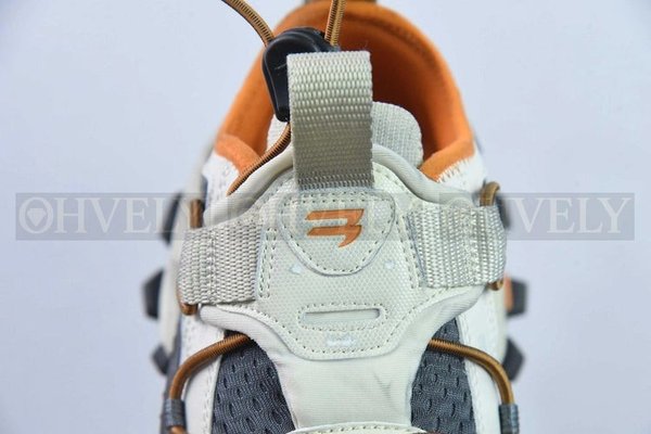 발렌시아가 하이크 스니커즈 베이지 오렌지