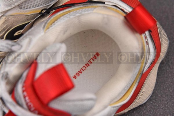 발렌시아가 카고 스니커즈 베이지 그레이 레드