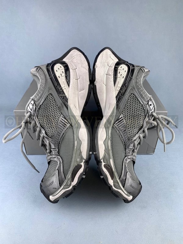 발렌시아가 스테이플러 스니커즈 실버 그레이