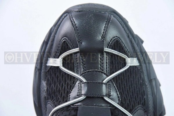 발렌시아가 하이크 스니커즈 블랙