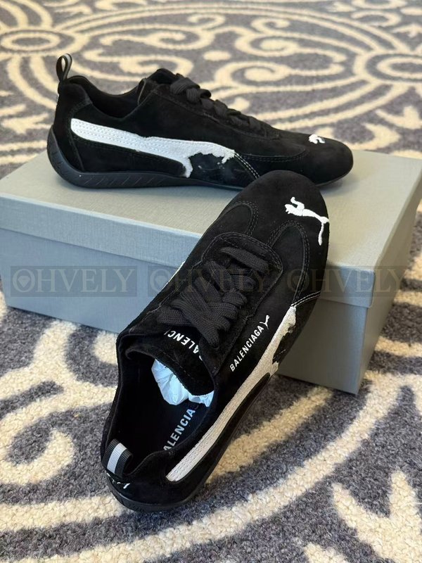 발렌시아가 x 푸마 스피드캣 스웨이드 블랙 화이트