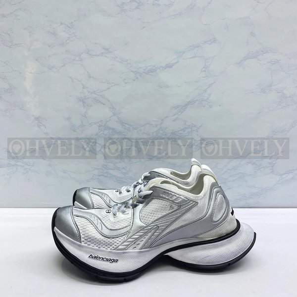 발렌시아가 서킷 스니커즈 화이트 실버