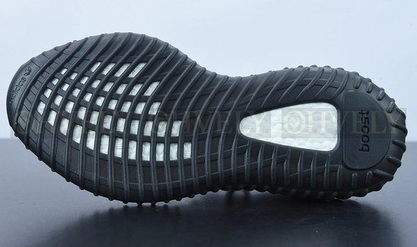 아디다스 이지부스트 350 V2 다즐링 블루