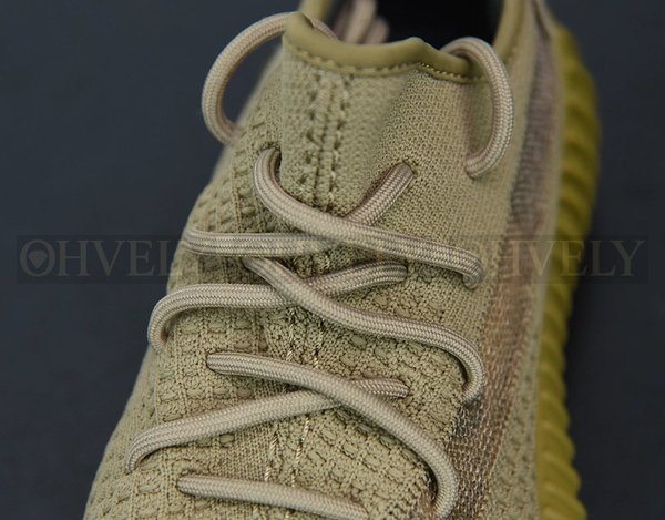 아디다스 이지 부스트 350 V2 어스