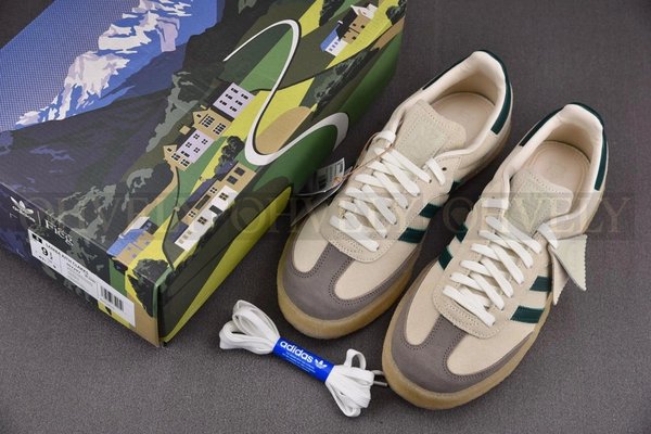 아디다스 x 클락스 x 로니 피그 8th 스트리트 삼바 초크 화이트 그린