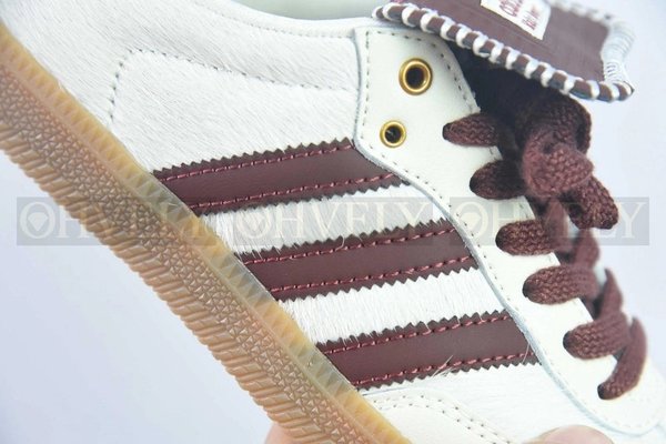 아디다스 x 웨일스 보너 포니 토널 삼바 크림 화이트 미스테리 브라운