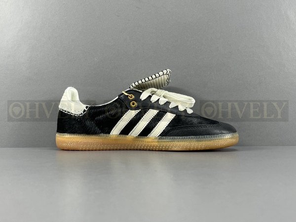 아디다스 x 웨일스 보너 포니 토널 삼바 코어 블랙 크림 화이트