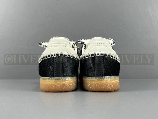 아디다스 x 웨일스 보너 포니 토널 삼바 코어 블랙 크림 화이트