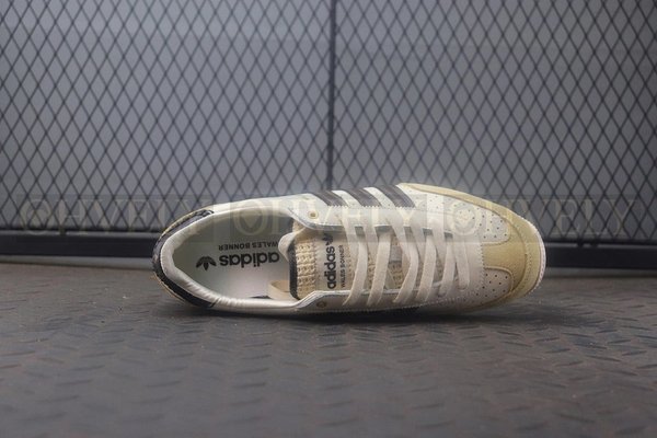 아디다스 x 웨일스 보너 재팬 슈즈 크림 화이트