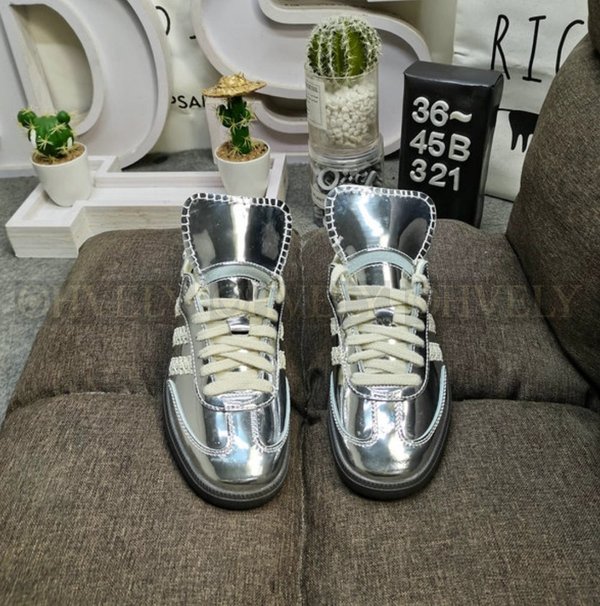 아디다스 x 웨일스 보너 삼바 실버 메탈릭