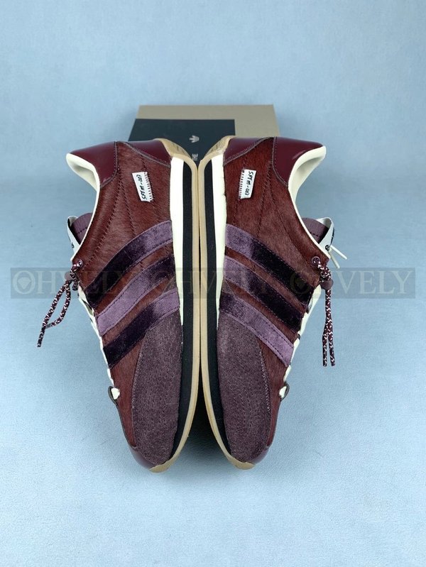 아디다스 x 송 포 더 뮤트 컨트리 OG 마룬 코어 블랙