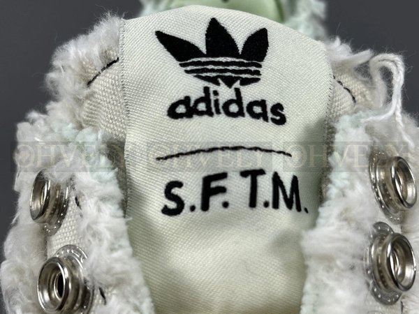 아디다스 x 송 포 더 뮤트 캠퍼스 80s 블리스 코어 블랙