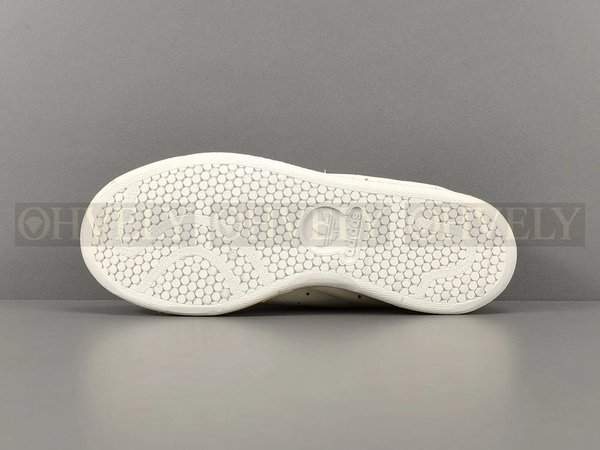 발렌시아가 x 아디다스 스탠 스미스 원 아웃 화이트 그린