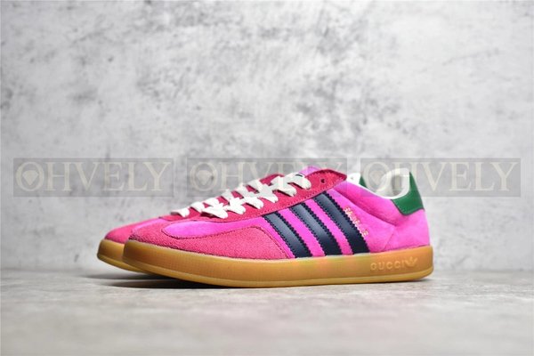 구찌 x 아디다스 가젤 스니커즈 핑크 벨벳