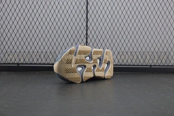 YEEZY 700 틸 블루