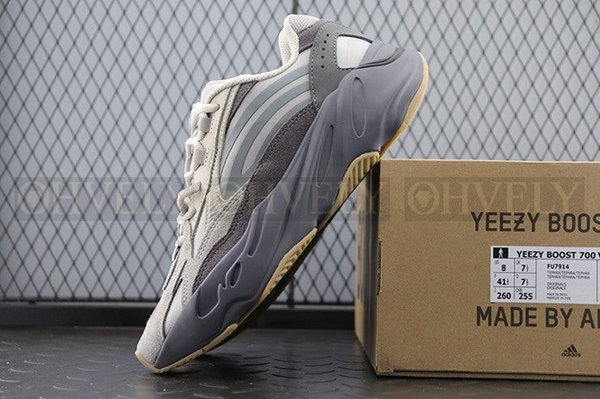 YEEZY 700 테프라