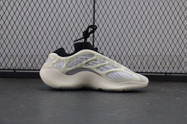 YEEZY 700 V3 아자엘