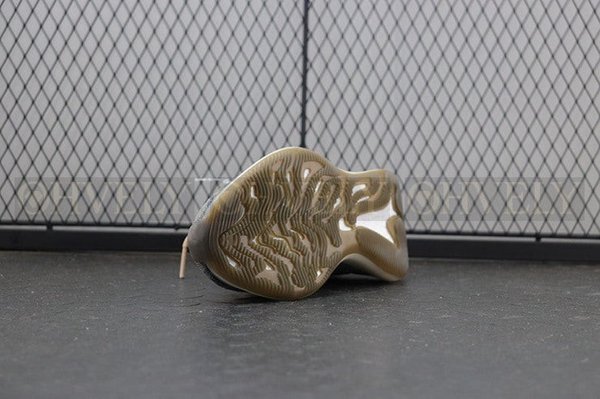 YEEZY 380 미스트 리플렉티브