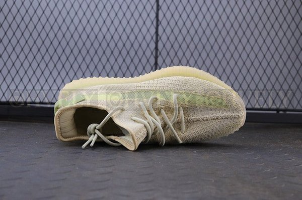 YEEZY 350 V2 플랙스