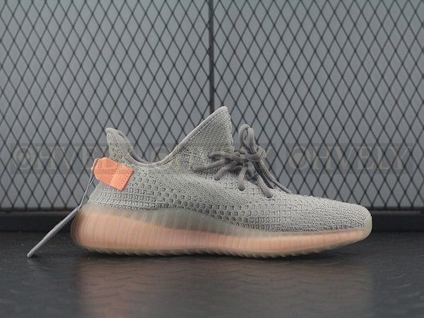 YEEZY 350 V2 트루폼