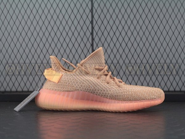 YEEZY 350 V2 클레이