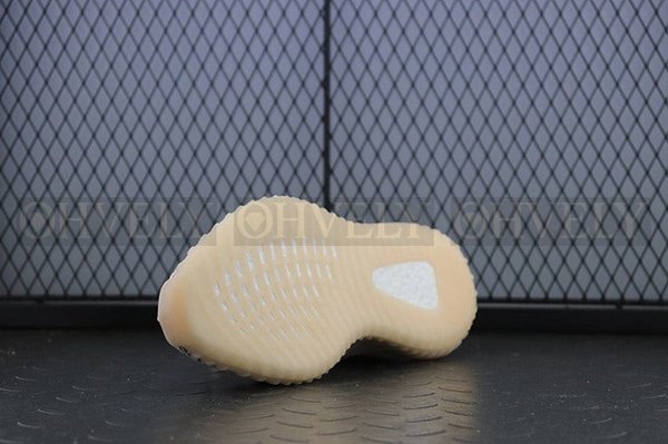 YEEZY 350 V2 신스 리플렉티브