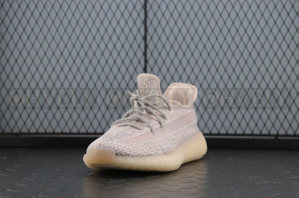 YEEZY 350 V2 신스 리플렉티브