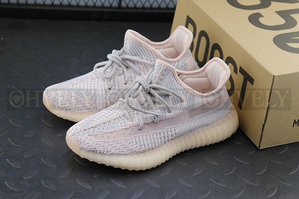 YEEZY 350 V2 신스 논 리플렉티브