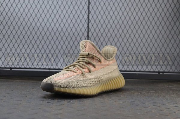 YEEZY 350 V2 샌드토프