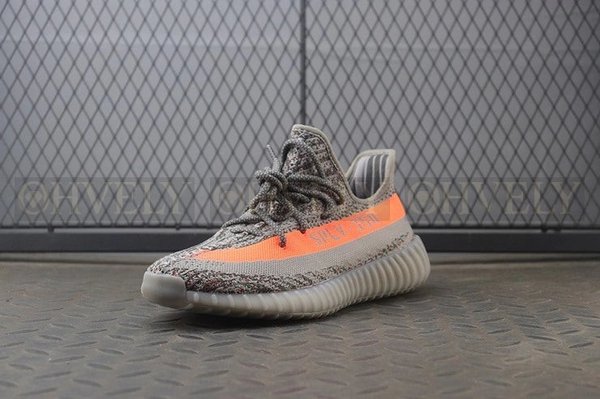 YEEZY 350 V2 벨루가 솔라레드