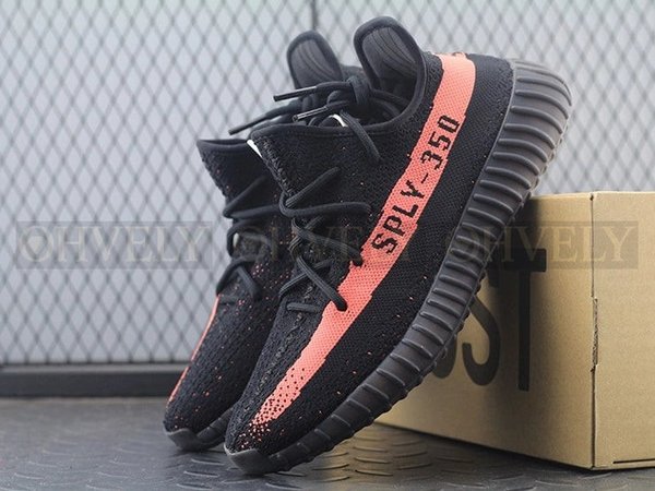 YEEZY 350 V2 레드