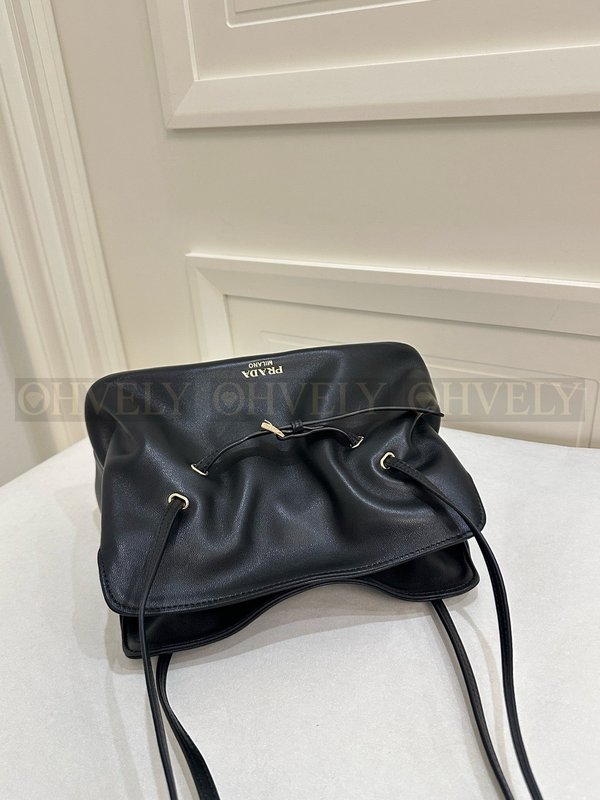 프라다 다다 스몰 나파 가죽 핸드백