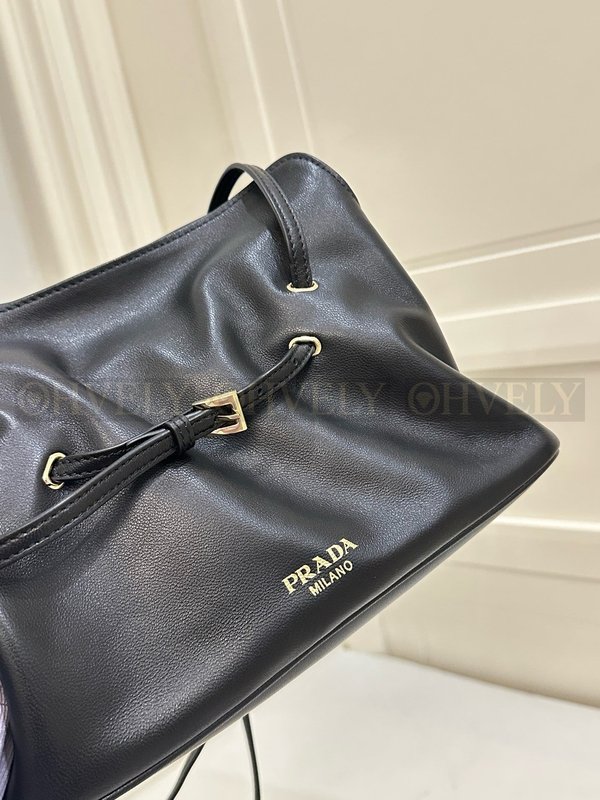 프라다 다다 스몰 나파 가죽 핸드백
