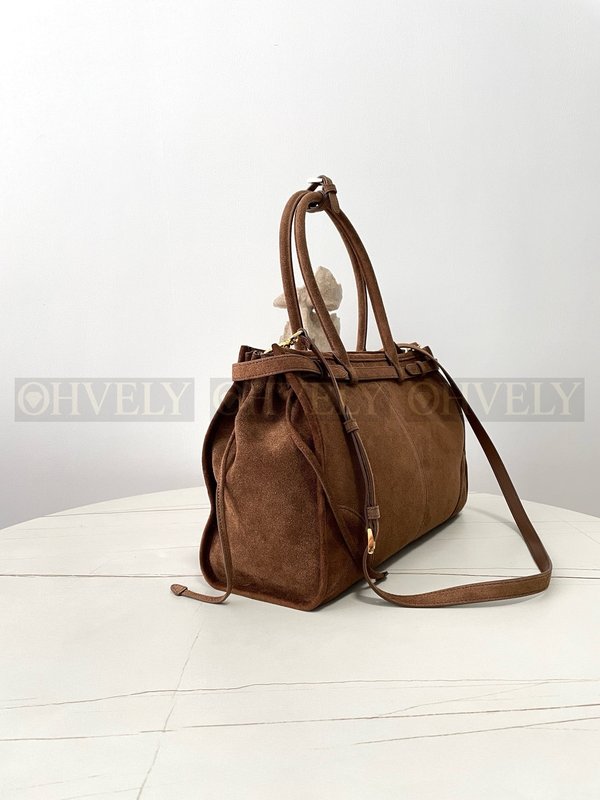 프라다 보니 라지 스웨이드 핸드백