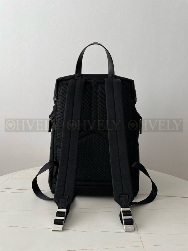 프라다 리나일론 레더 플랩 백팩