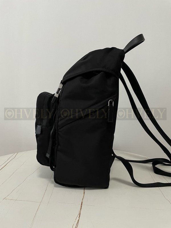 프라다 리나일론 남성 백팩