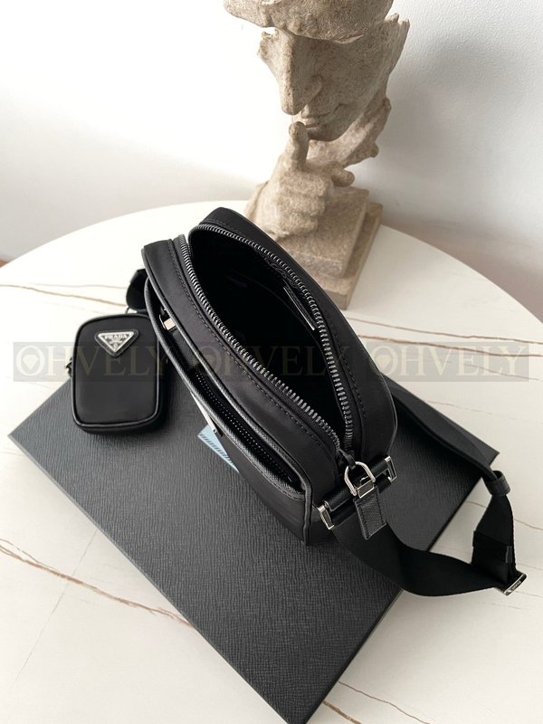 프라다 삼각로고 리나일론 사피아노 크로스백