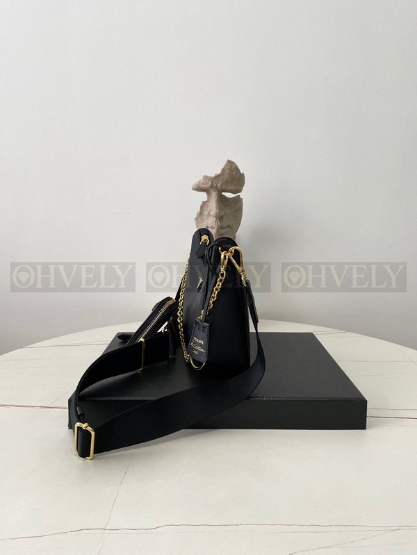 프라다 사피아노 테수토 호보백