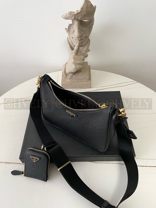 프라다 사피아노 테수토 호보백