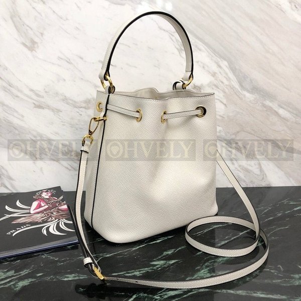 프라다 사피아노 버킷백