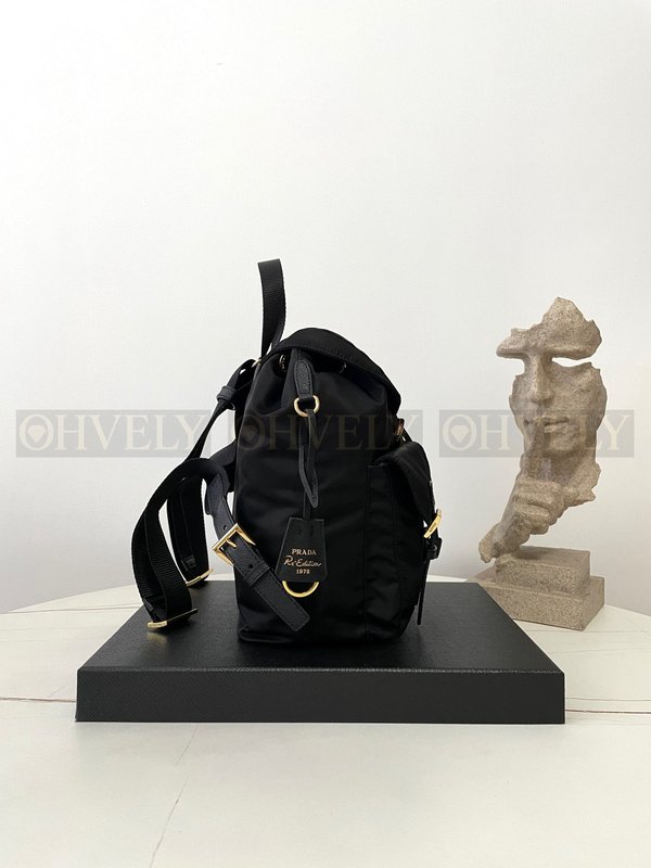 프라다 리나일론 백팩 스몰 금장