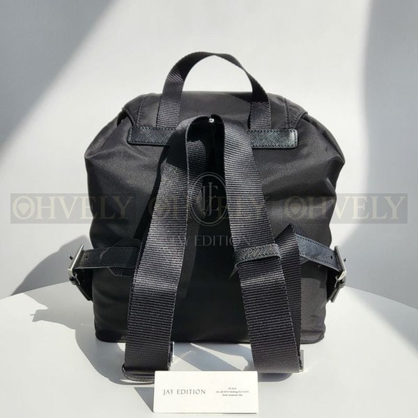 프라다 리나일론 백팩 스몰,미디움