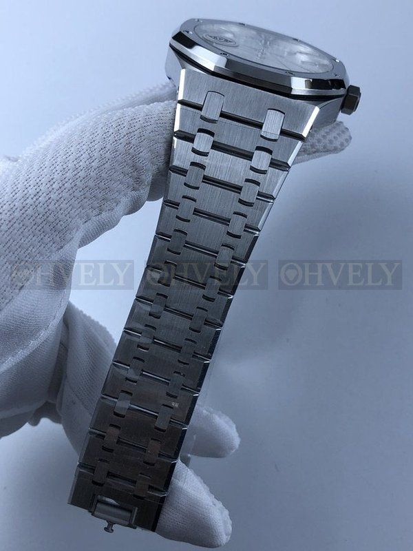 오데마피게 로얄오크 15500 스틸 화이트 다이얼