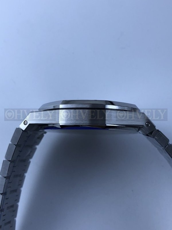 오데마피게 로얄오크 15500 스틸 화이트 다이얼