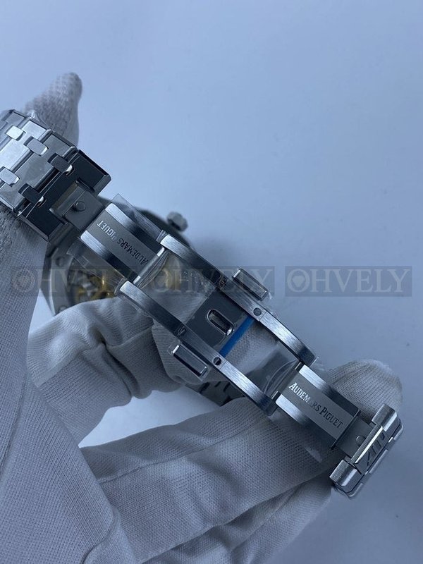 오데마피게 로얄오크 15500 스틸 블루 다이얼