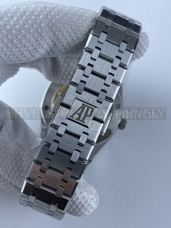 오데마피게 로얄오크 15500 스틸 블랙 다이얼