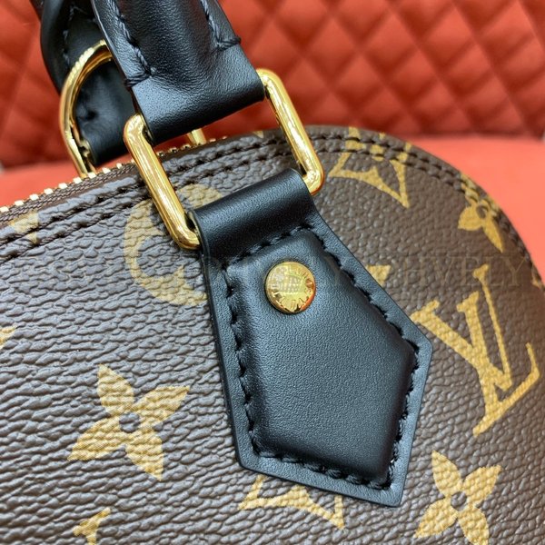 루이비통 알마 트렁크 BB 모노그램