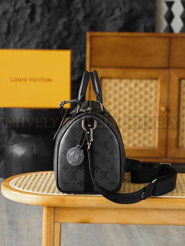 루이비통 키폴 반둘리에 이클립스 모노그램 35